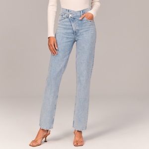 Abercrombie 90s Ultra High Rise Straight Leg Crossover Waist Jeans